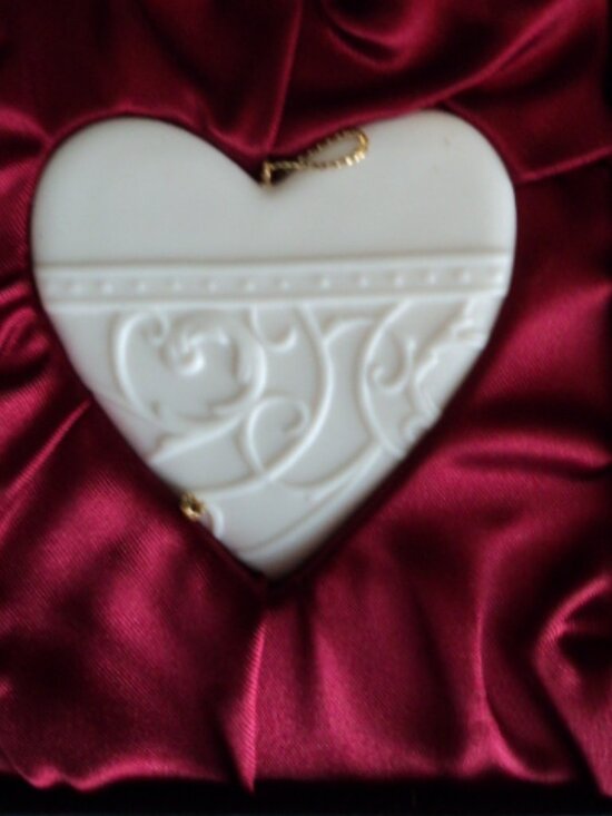 vintage porcelain Christmas ornaments~ Demdaco - Picture 5 of 13